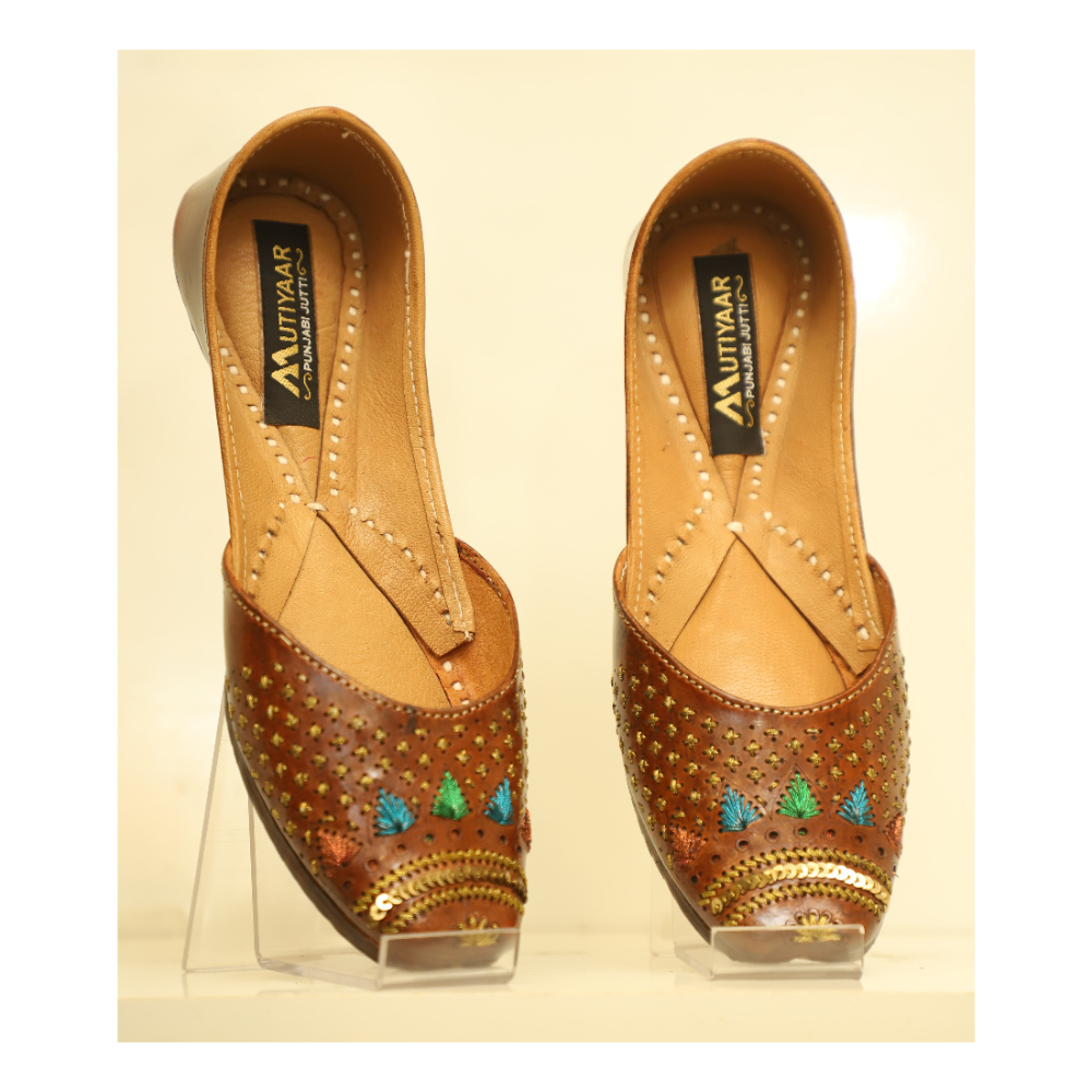 Classic Leather – Punjabi Jutti