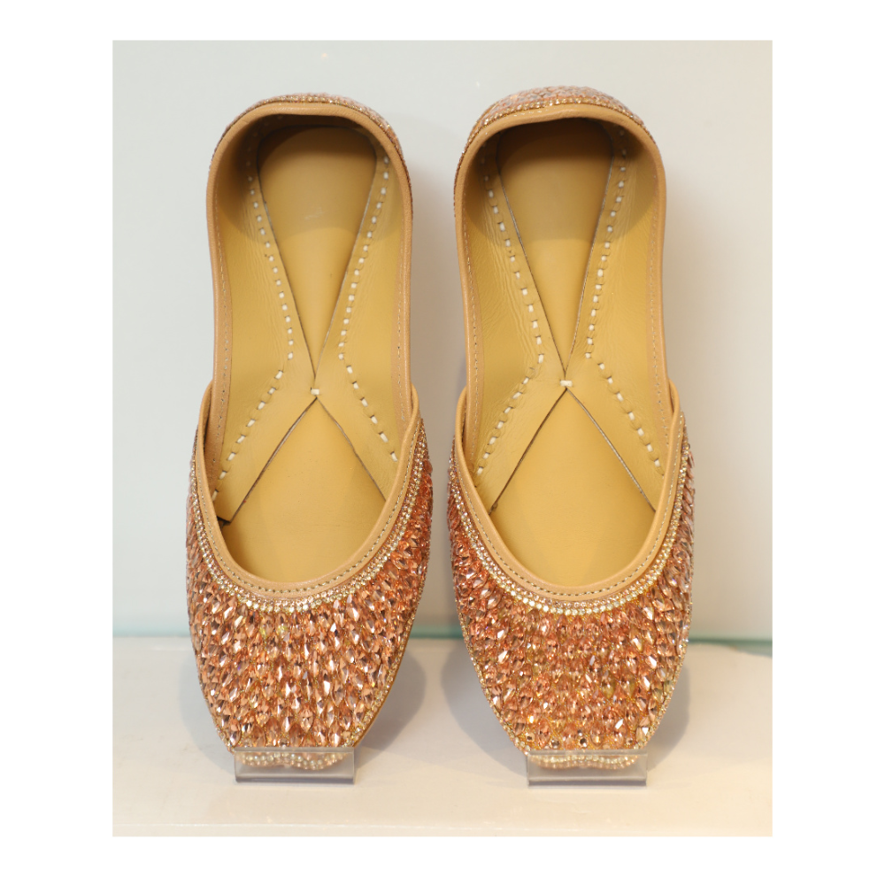 Fancy Punjabi Jutti – Shine in Every Step