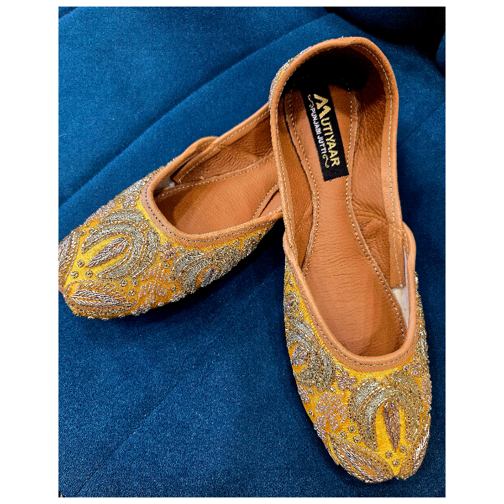 Partywear Punjabi jutti