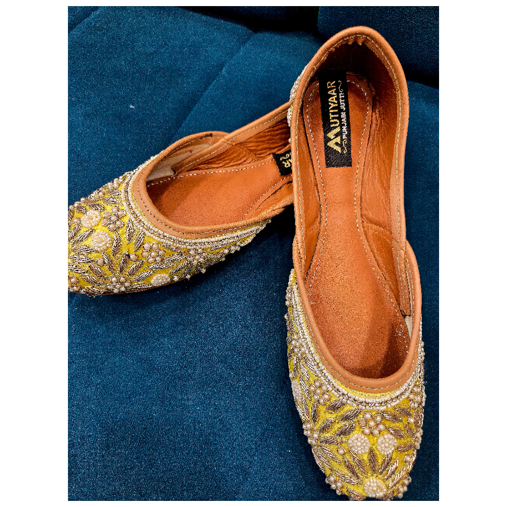 Partywear Punjabi jutti