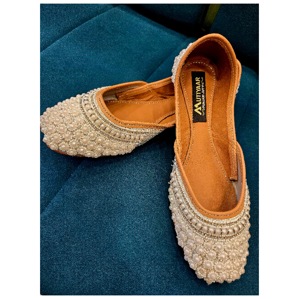 Partywear pearl Punjabi jutti